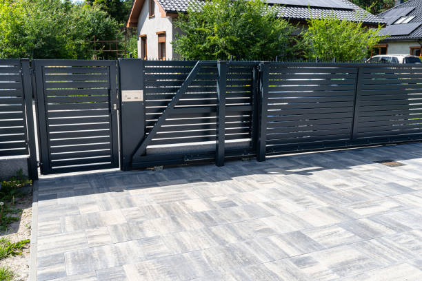Best Commercial Driveway Pavers  in Webberville, MI